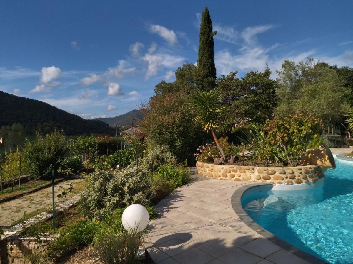 Les Petites Roches Bed & Breakfast Saint-Fortunat-sur-Eyrieux Exterior foto